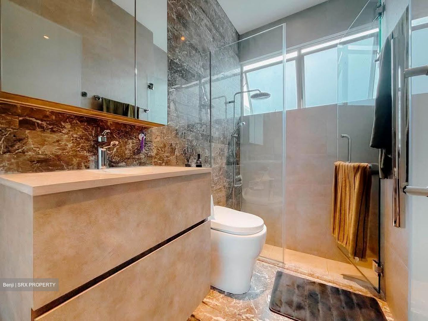 The Greenwich (D28), Condominium #609971181